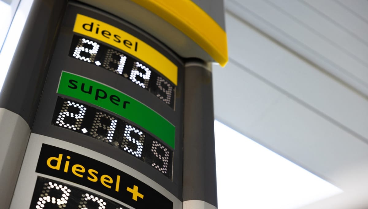 Carburanti, l’Italia tra i più cari d’Europa: la classifica dei rincari su benzina e diesel